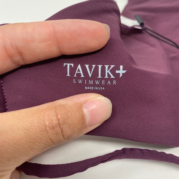 Tavik Women's Ryan Sport Swim TOP ONLY Merlot Ribbed Reversible - Picture 8 of 8